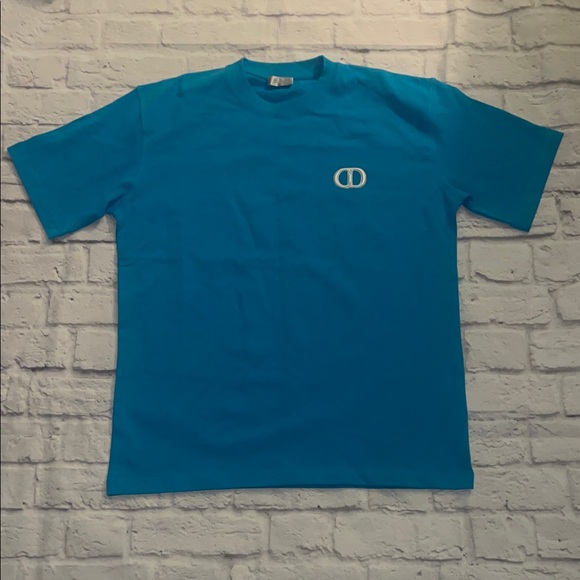 Dior men’s Blue T-Shirt size medium